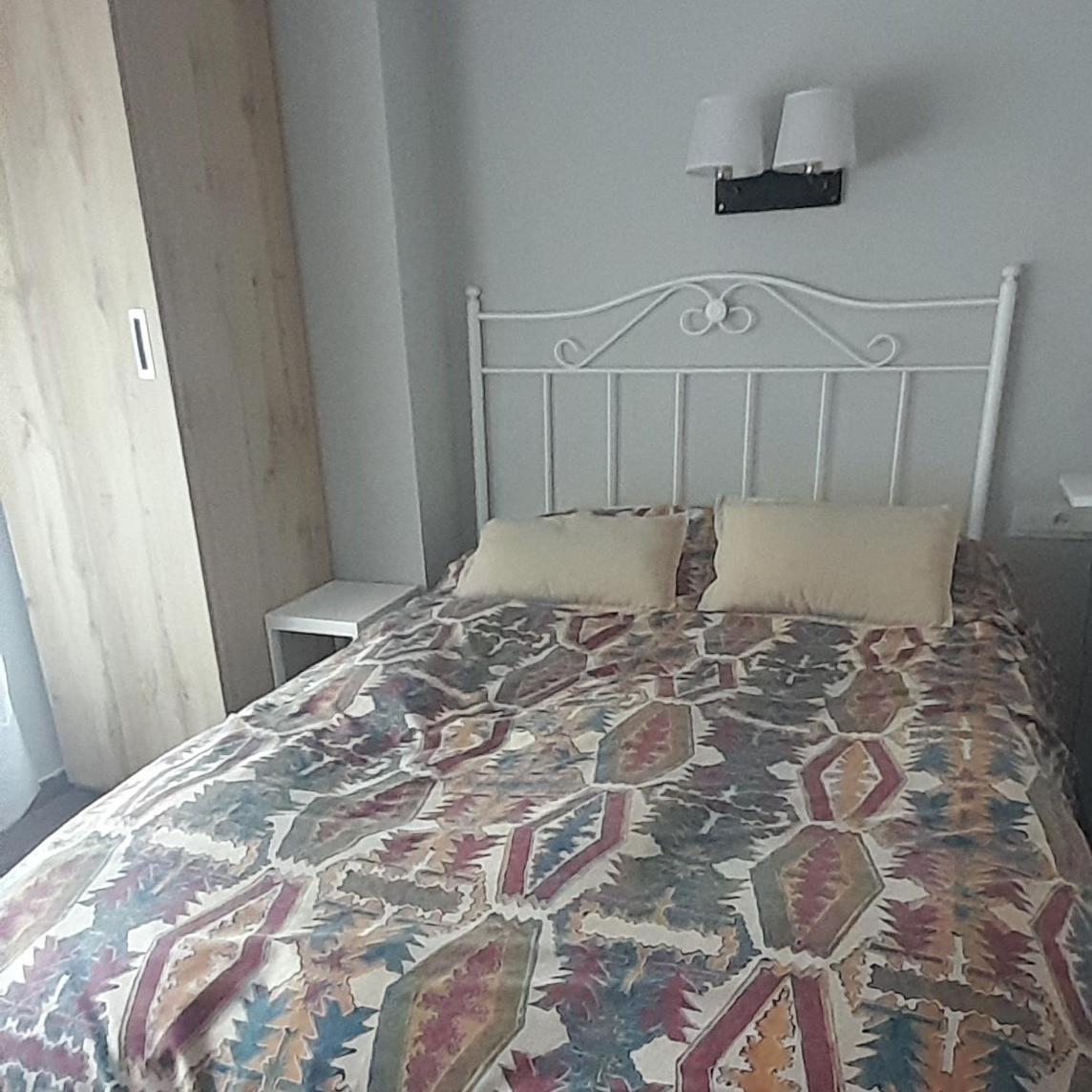 Hostal Hispano Najera Bagian luar foto